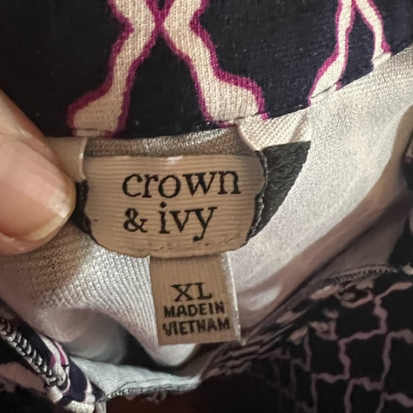 Crown & Ivy dress size XL - Picture 3 of 3